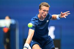 体育直播-日本网球队力克意大利网球队，阿尔卡拉斯送出助攻的简单介绍