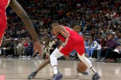 足球直播在线观看-美国男篮强势灰熊，麦科勒姆高光表现的简单介绍