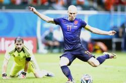 足球直播平台-日本鏖战皇马，罗本统治全场的简单介绍